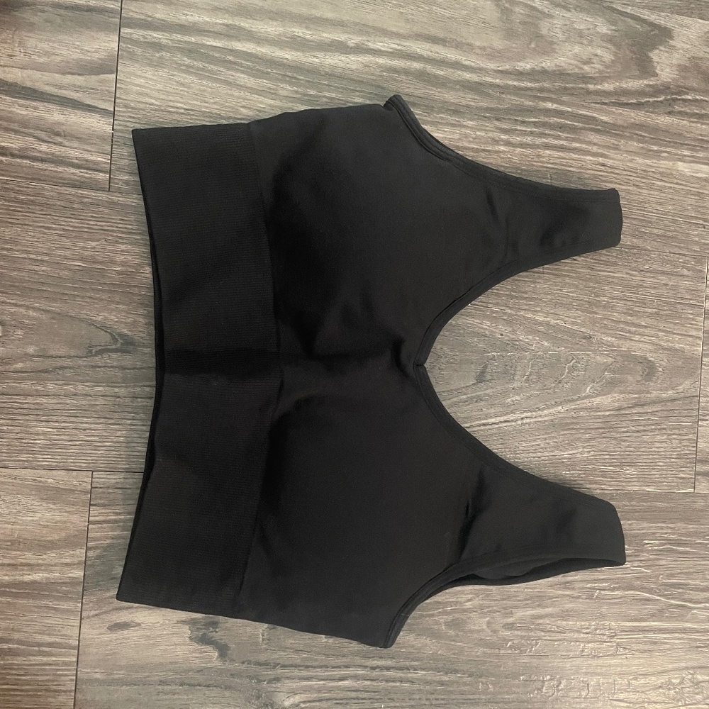 Sports bra